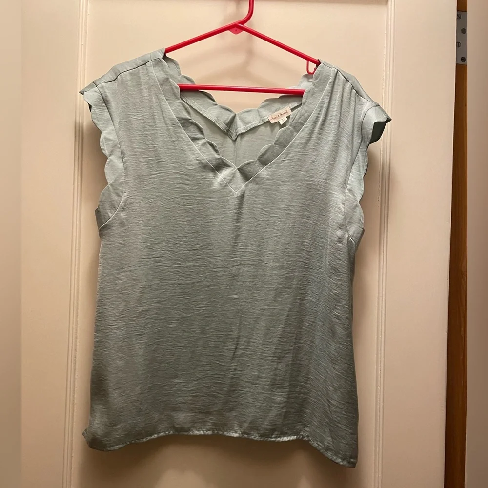 Hem&Thread blouse - Picture 2 of 7